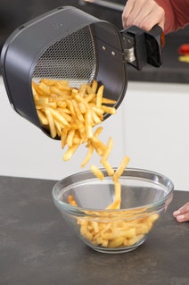 Tefal FX1000 Fry Delight Air Fryer hero image