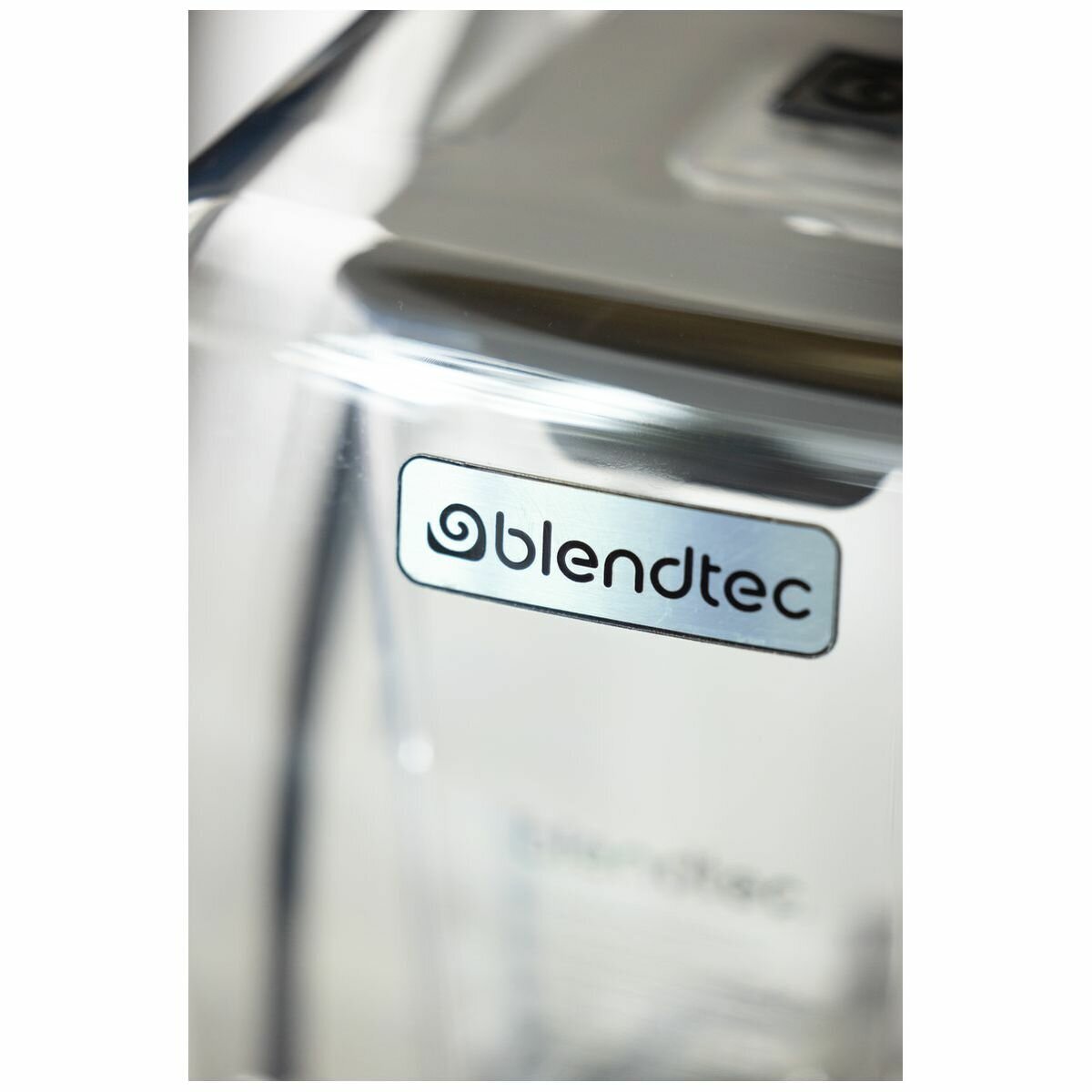 Blendtec Professional 800 Blender with BPA-Free WildSide+ Jar Black P800D3501 hero image