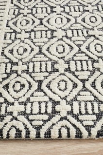 Rug Culture Levi Medium Ivory Rug 225X155CM - LEV-361-IVO-225X155 hero image