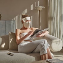 Dreame Chrona Photon Red Light Therapy Skincare Mask DRE-LEDM hero image