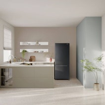 Panasonic 376L Bottom Mount Fridge Matte Black NR-BX421HWK hero image