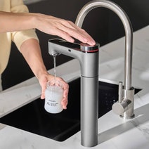Philips RO Boiling and Chilled Filtered Water Tap with Aquaporin Inside AUT9028DG hero image