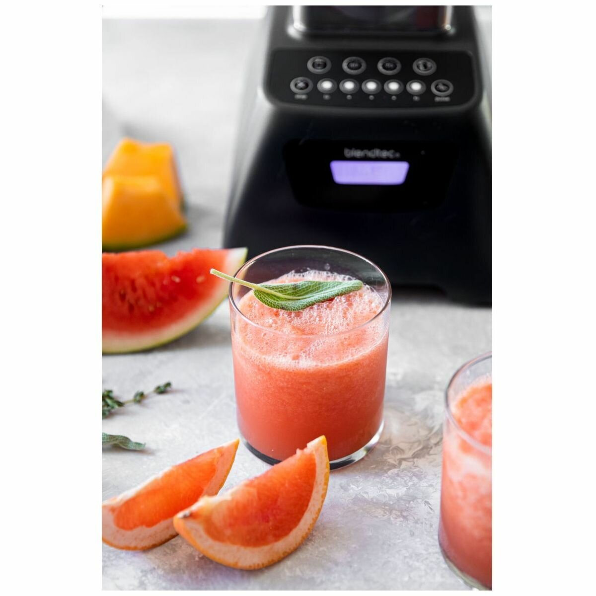 Blendtec Classic 575 Blender with BPA-Free WildSide+ Jar Slate Grey C575B3514A hero image