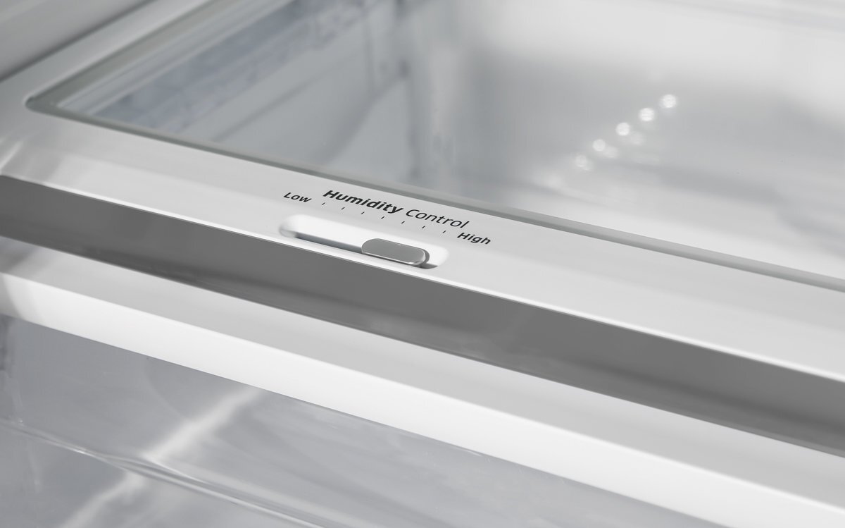 Samsung SRF677CDBLS 680L French Door Fridge hero image