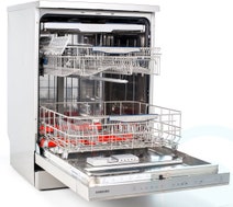 Samsung DW60H9950FS WaterWall Freestanding Dishwasher hero image