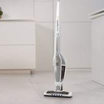 Electrolux ZB3104 Ergorapido 4 Series 2-in-1 Stick Vacuum hero image