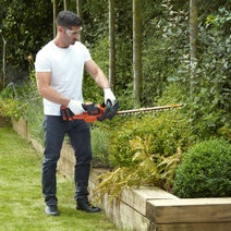 Black & Decker GTC36552PC-XE 36V 55CM 2Ah Powercommand Hedge Trimmer hero image