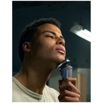 Philips Shaver Series 5000 SkinIQ S5880-20 hero image
