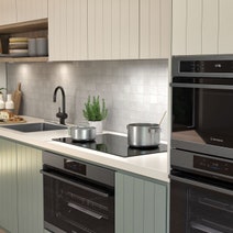 Westinghouse 90cm Five Zone Induction with Hob2Hood Cooktop WHI955BD hero image