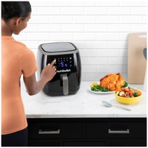 NutriBullet XXL Digital 7L Air Fryer NBA07100 hero image