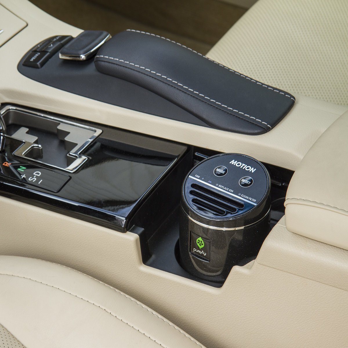 Greentech PureAir Motion Car Air Purifier GTEPA-MOTION-PB hero image
