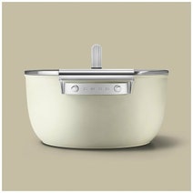 Smeg Four Piece Cookware Set Cream CK4PCCRM hero image