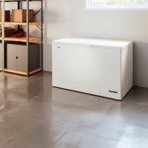 Haier 418Ltr Series 300 Hybrid Chest Freezer White HCF420W hero image