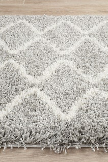 Rug Culture Saffron Large Silver Rug 400X80CM - SAF-22-SIL-400X80 hero image
