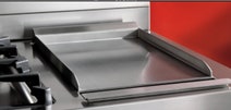 Bertazzoni 120cm Heritage Series 6 Burner + Griddle Plate Cream Dual Fuel Freestanding Oven HER126G2EAVT hero image