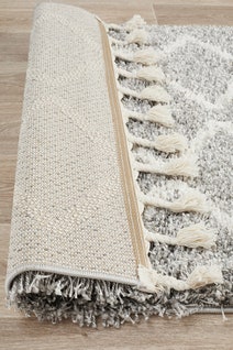 Rug Culture Saffron Large Silver Rug 400X80CM - SAF-22-SIL-400X80 hero image