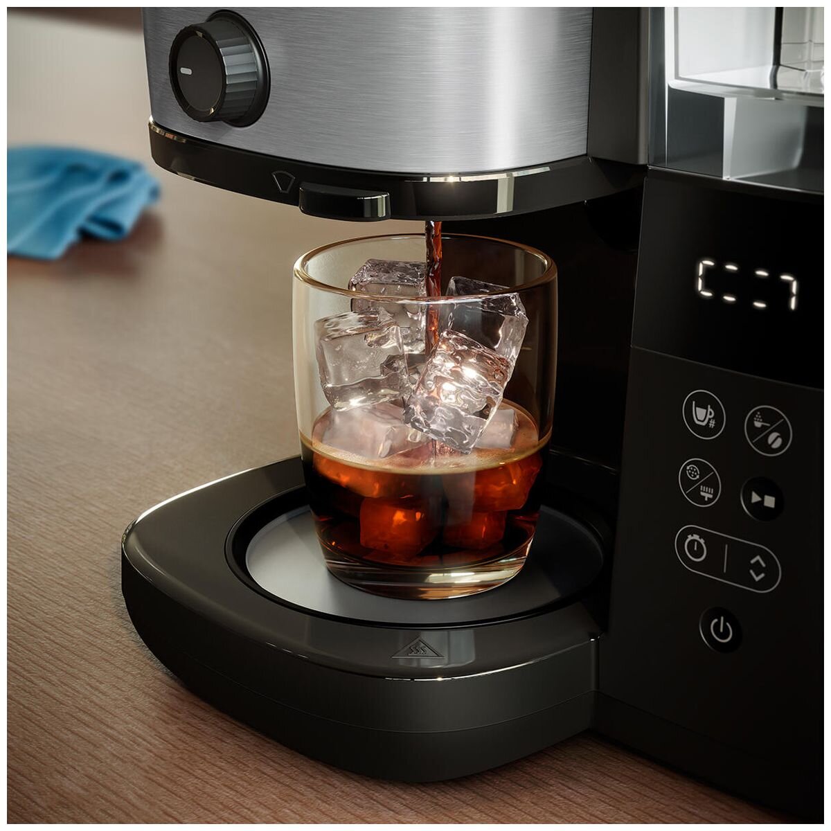 Philips Grind & Brew Coffee Machine HD7900-50 hero image