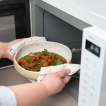 Panasonic 32L Inverter 1100W Microwave White NN-ST64QWQPQ hero image