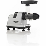 Omega Juicers Cold Pressed Celery Juicer MM900 hero image