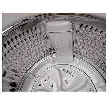 CHiQ 6.5kg Top Load Washing Machine WTL65FDW hero image