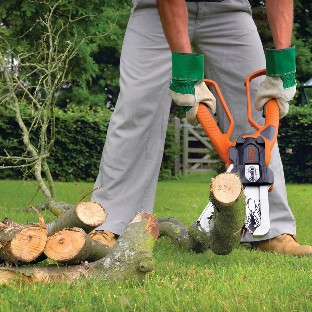 Black Decker Alligator Powered Lopper GK1000 XE