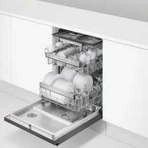Fisher & Paykel Series 7 Contemporary Built Under Dishwasher Black DW60UN4B2 hero image