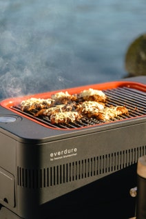 EVERDURE FUSION Charcoal BBQ with Rostisserie Black HBCE1BSB hero image