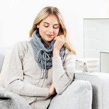 Beurer HK37 Heated Tube Scarf with Powerbank hero image