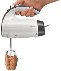 Sunbeam JM4000 Beatermix Hand Mixer hero image