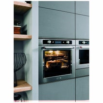 KitchenAid 60cm Twelix Built-In Pyrolytic Oven KOTSP 60600 hero image