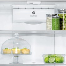 Fisher & Paykel Series 7 519L French Door Fridge RF522ADUSX5 hero image