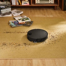 Roborock Saros 10 Robotic Vacuum Cleaner Black RR-S1052-03-BLK hero image