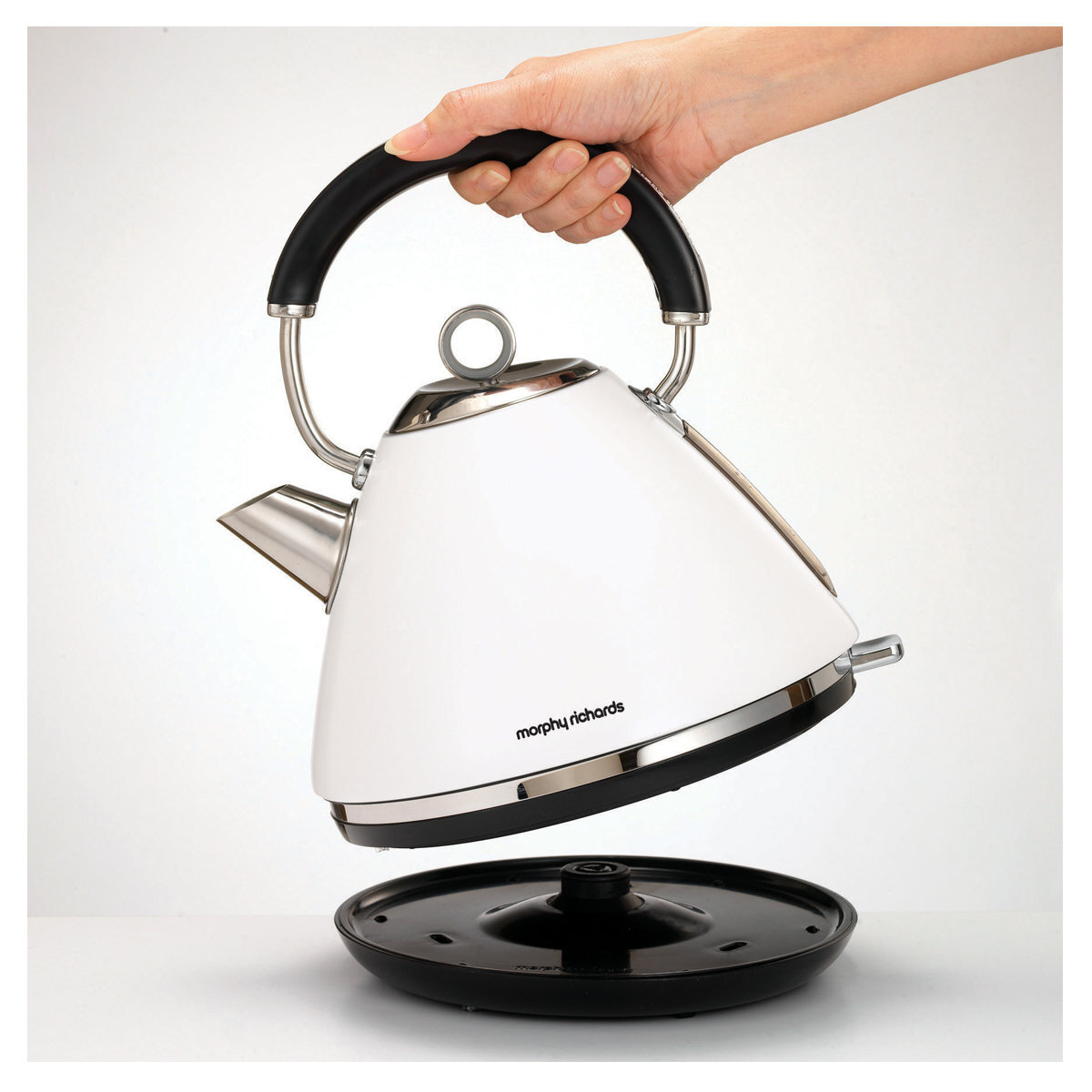 Morphy Richards 102005 Accents Traditional Pyramid Kettle