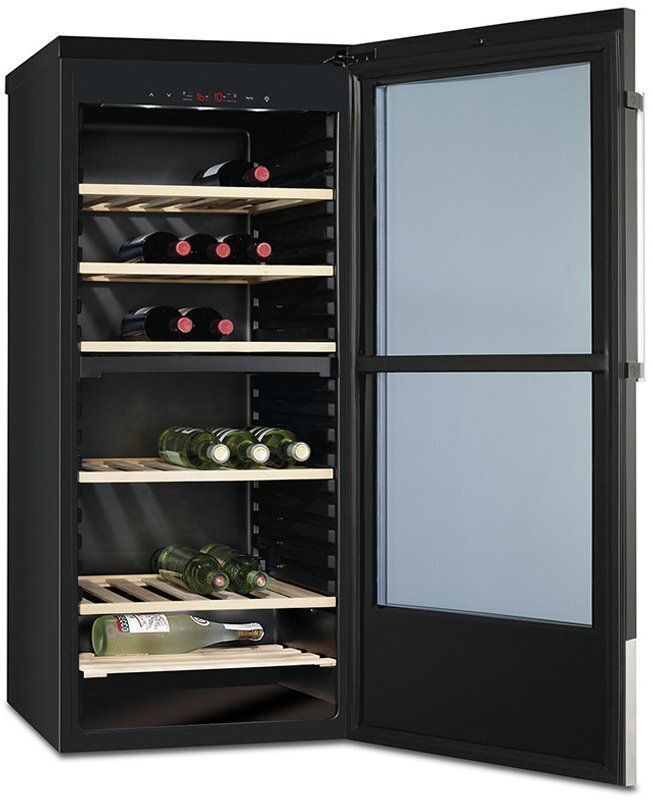 Hisense 58 bottle dual zone wine cabinet top