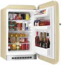 Smeg FAB10HRP-1 135L 50's Retro Style Bar Fridge hero image