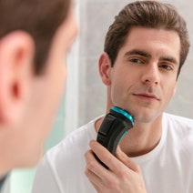 Remington R4500AU R4 Style Series Rotary Shaver hero image