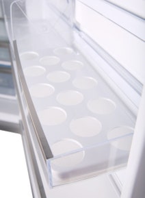 Electrolux EBE5367SA 528L Bottom Mount Fridge hero image