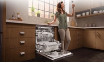 LG XD3A15BS QuadWash Freestanding Dishwasher hero image