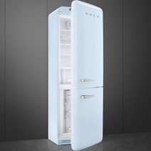 Smeg 326L Retro Style Bottom Mount Fridge FAB32RPBNA1 hero image