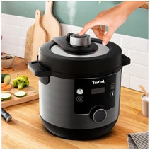 Tefal Turbo Cuisine Maxi CY7778 hero image