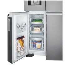 Westinghouse 609L Quad Door Refrigerator Dark Stainless Steel WQE6870BA hero image