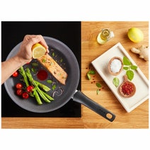 Tefal 24cm Healthy Chef Non-stick Induction Frypan G1500423 hero image