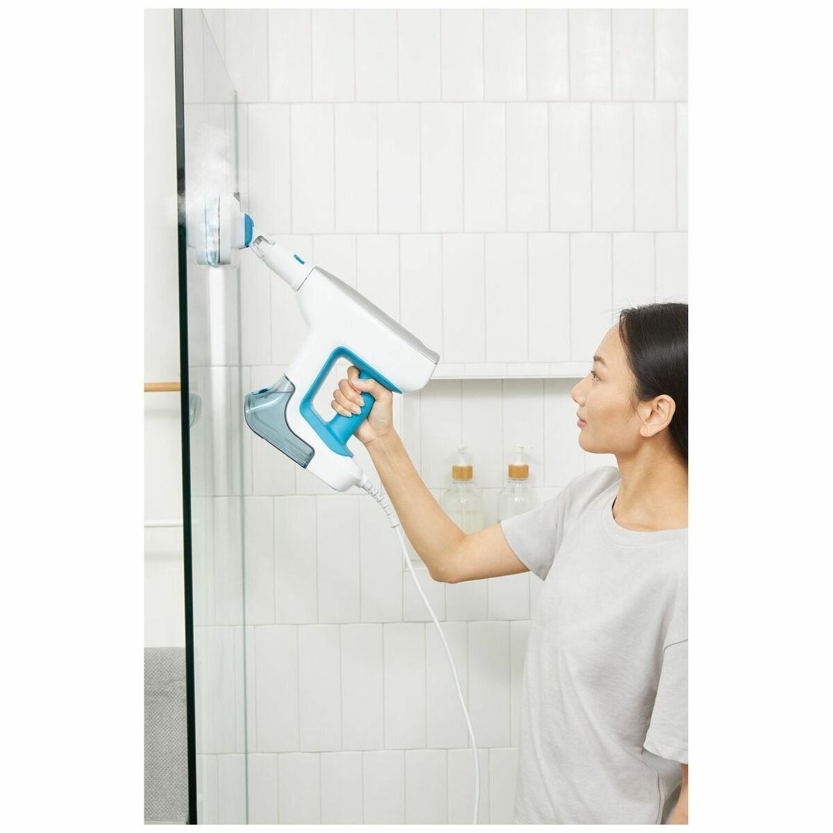 Black & Decker 1500W SteamSystem with Floor Extension BHSM15FX08-XE hero image