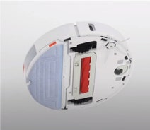 Roborock S7 Robotic Vacuum and Mop S702-03 hero image