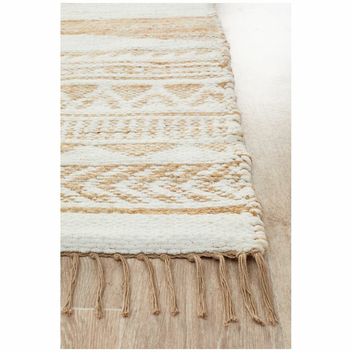 Rug Culture Parade Handwoven Rug 400x300 PRD333WHT400X300 hero image