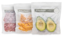 FoodSaver Lock & Seal + 35 x Reusable Vacuum Zipper Bags Pack VS0500VS4500 hero image