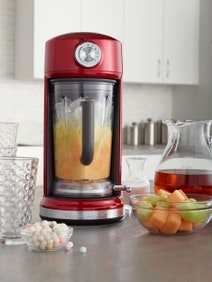 KitchenAid 5KSB5085ACA Magnetic Drive Blender Candy Apple Red hero image