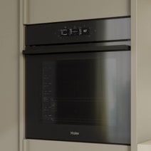 Haier 60cm 500 Series Built-in Pyrolytic Oven with Steam Assist Black HWO60S14TPB6 hero image