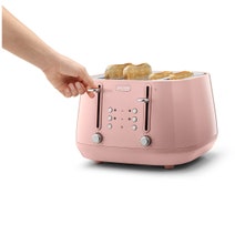 DeLonghi Eclettica Four Slice Toaster Pink CTY4003PK hero image