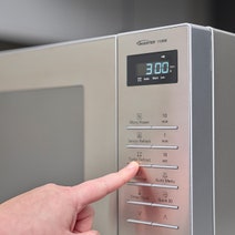 Panasonic 32L Stainless Steel Inverter 1100W Microwave NN-ST69QSQPQ hero image